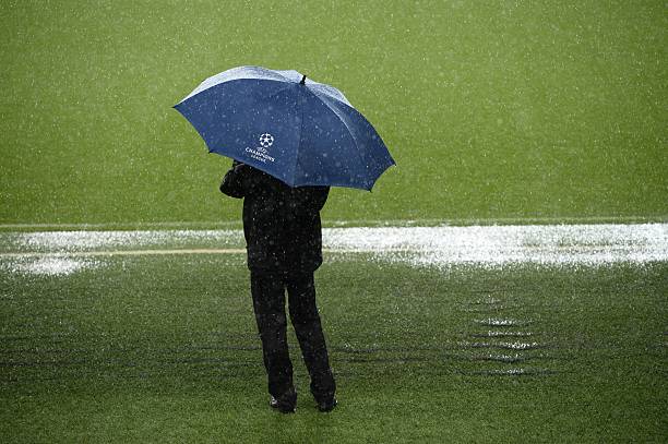 球迷的力量:伯里FC如何依靠支持者渡过难关