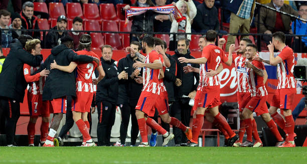 2021欧冠淘汰赛央视直播时刻表,强强对话一网打尽