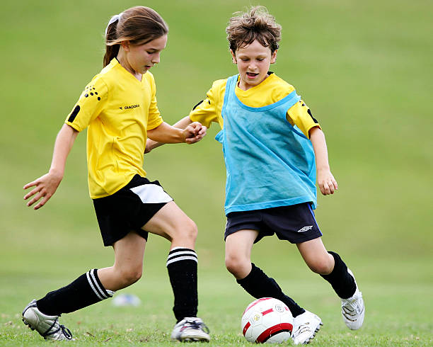 5月16日足球赛事战报:多场焦点对决结果出炉