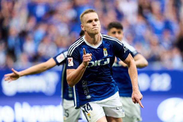 英超2021赛季前十积分榜：球队表现与关键数据解析