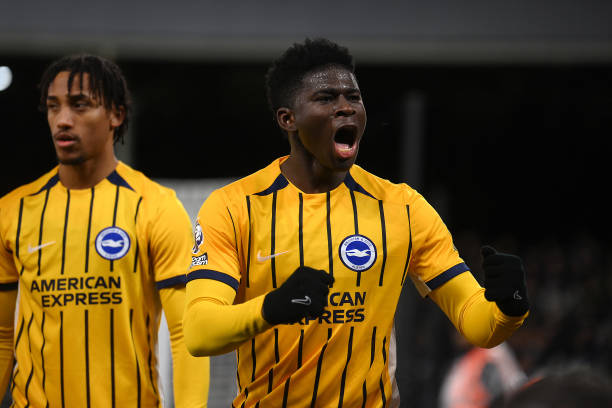 角球的历史与演变:从规则制定到现代战术应用