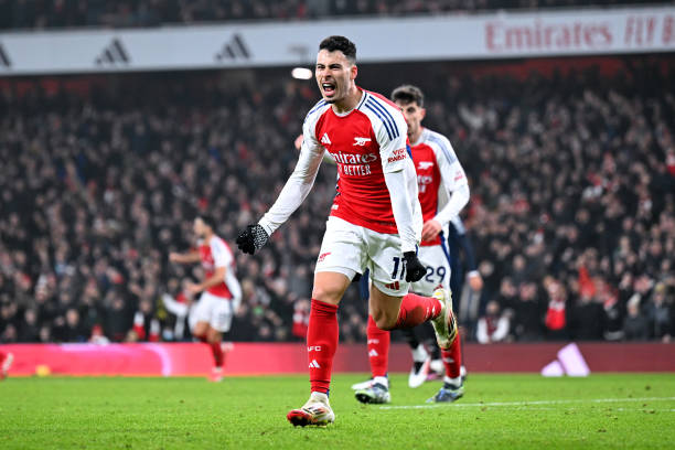 角球破门秘籍:10大高效战术视频解析