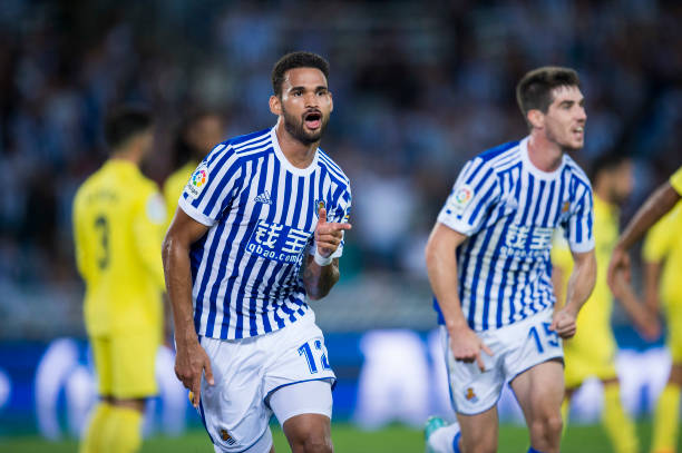 足球传奇！盖德穆勒标志性庆祝动作教学