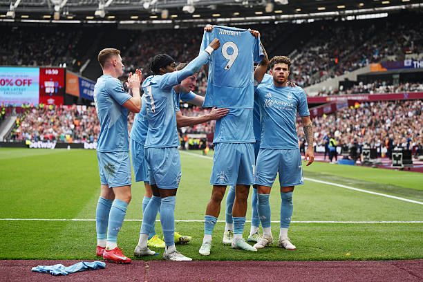 欧冠联赛奖金分配机制详解:参赛球队能拿多少钱?