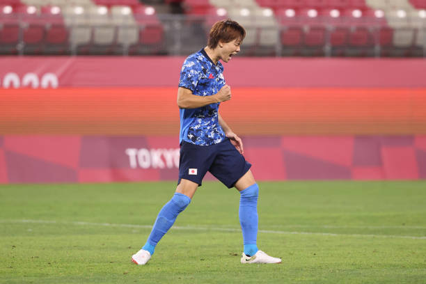 姆巴佩梅开二度,巴黎5球大胜国米登顶欧洲之巅