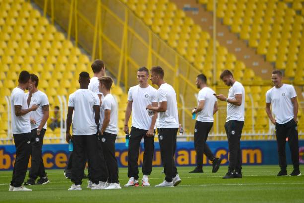 > 早鸟还是压哨?对比分析法甲与其他四大联赛球队的夏训开始时间