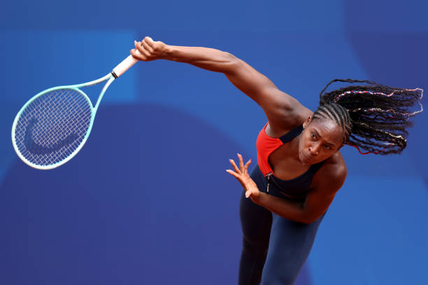 樊振东奥运单打技术解析:正手暴冲与反手拧拉