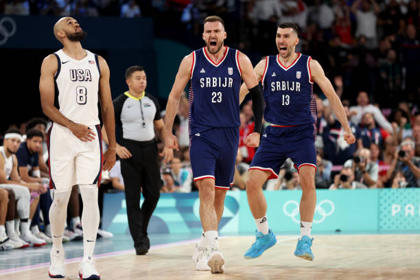 历届奥运会乒乓球男单冠军及其对手：那些经典对决