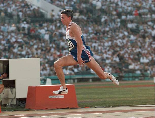 为什么夏季奥运会每四年举办一次?背后的故事