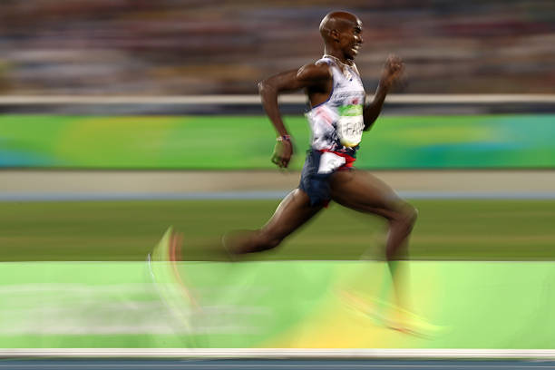 如何正确穿戴曲棍球守门员装备？一步步教学