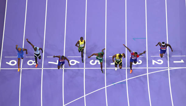 田径赛事中领跑者的角色定位与争议