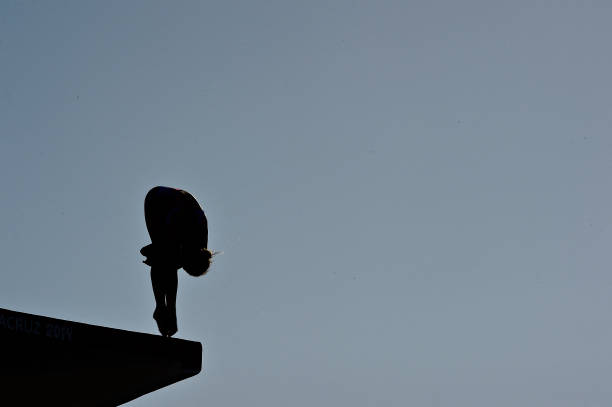 邵雨琪真实身高曝光，跳高成绩与身高有何关联？