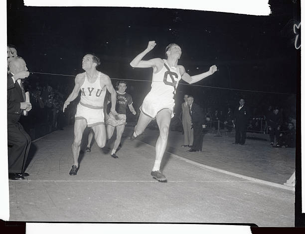 菲迪皮德斯传奇：一个信使如何创造马拉松历史