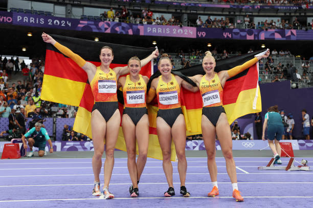 从起跳板到沙坑:全程实战演练,模拟真实跳远场景