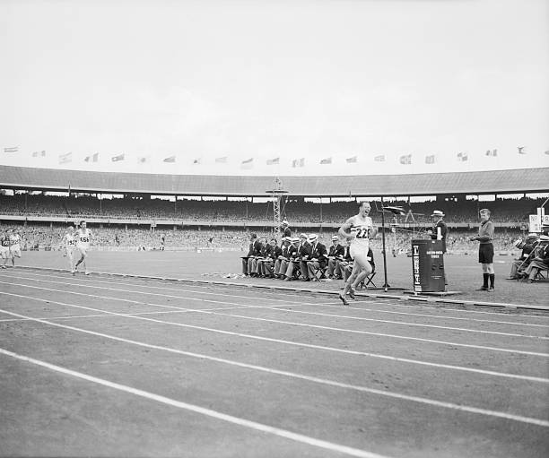 菲尔普斯身体的科学:为何他能在泳池中称霸?