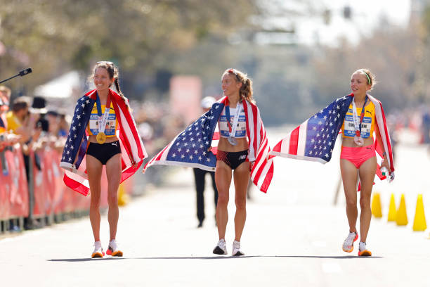 全运会跳水赛场:全红婵再创佳绩,稳定发挥夺冠