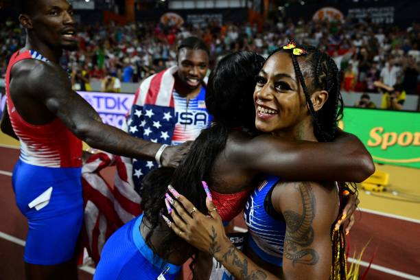 宁泽涛腹肌训练动作图解