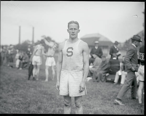 跳远达到什么水平才能获得国家二级运动员称号？