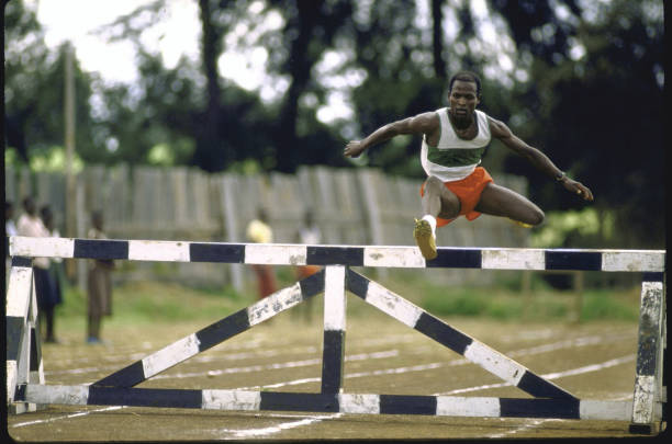 跳远达人秘籍:专业教练亲授5米达标训练技巧