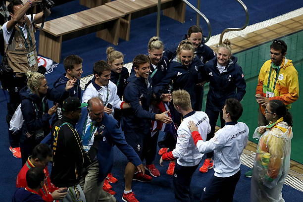 安踏短跑跑鞋推荐:提升爆发力与抓地力的最佳选择