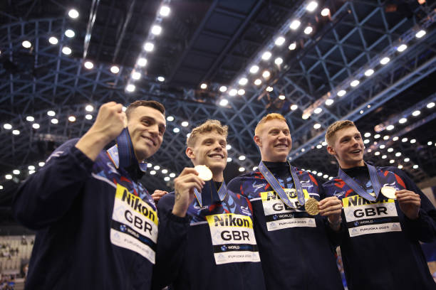 游泳圈在水里叫什么?常见误区解析