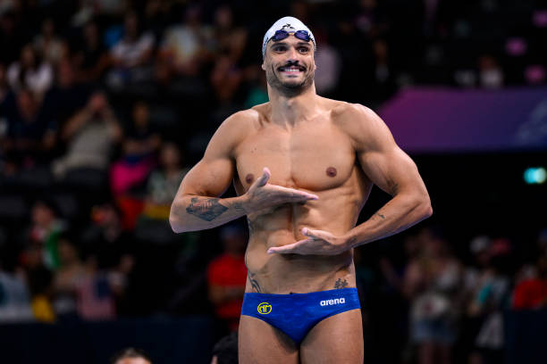 游泳的拼音怎么写?详细解析与发音技巧