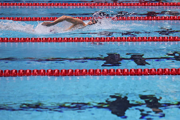 游泳对身体的5大功效,看完视频让你立刻想下水!