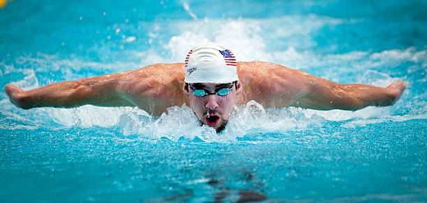 如何选择适合孩子的游泳圈玩水装备