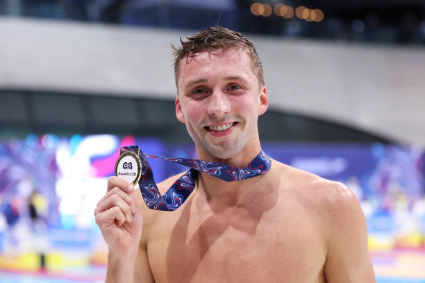 游泳比赛发令声的种类：电子音与枪声的区别