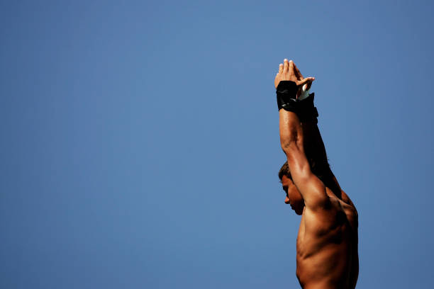 如何评估游泳教练的专业水平？关键指标一览