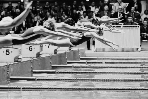 潘展乐深圳游泳比赛破纪录精彩片段