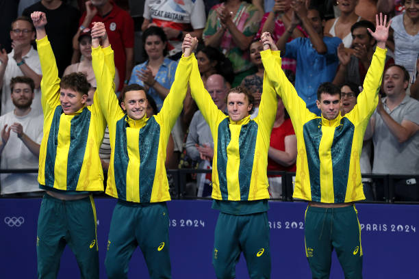 谁是2023年世锦赛100米蝶泳金牌得主？