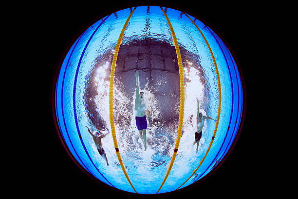 自由泳与仰泳:如何根据需求选择适合的泳姿?