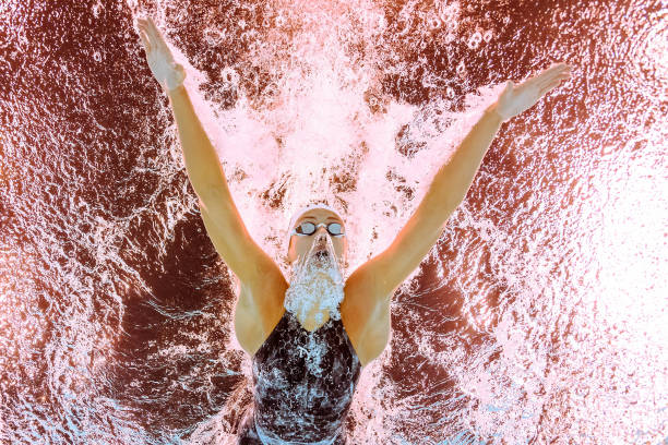游泳比赛总结写作指南:从准备到反思的完整框架