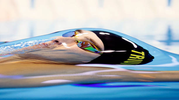 学会游泳的成就感:我的暑期游泳班经历