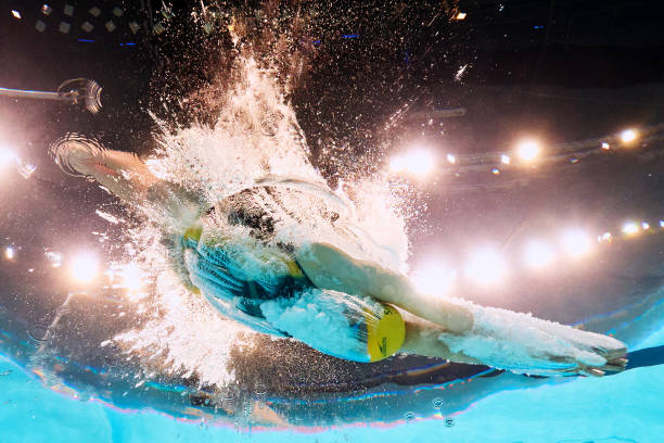 腰间盘突出患者游泳指南:如何科学锻炼,避免伤害?