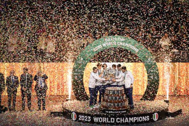 温网2025:郑钦文赛程时间表及潜在对手分析