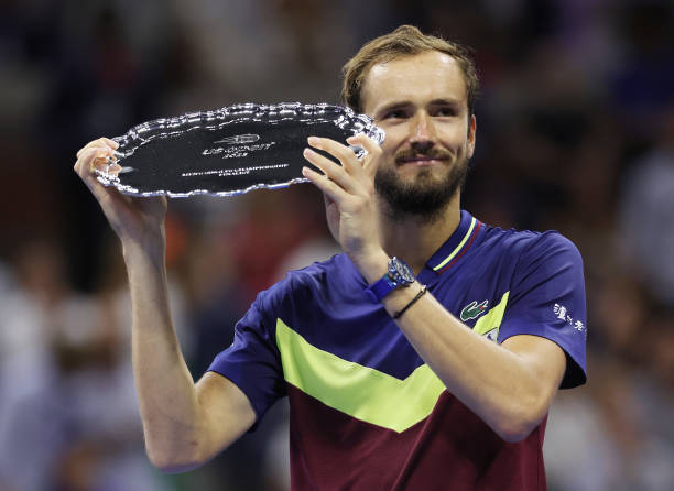 李娜2013年澳网决赛:惜败阿扎伦卡全场回放