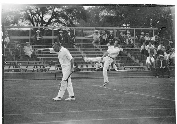 网坛伟大时刻：费德勒发文祝贺德约温网登顶