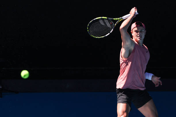 网球场地标准尺寸详解：如何绘制精确的平面图纸