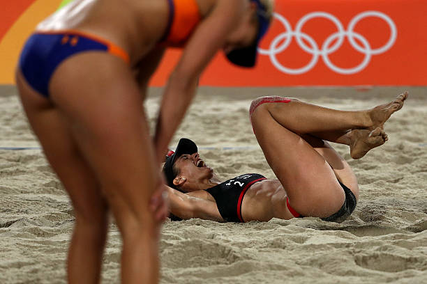 动态图解 | 一篇文章看懂排球垫球:从准备姿势到完整动作分解