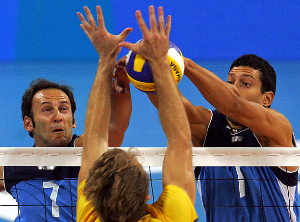 排球联赛直播录像:专业解说带你回顾每一局精彩