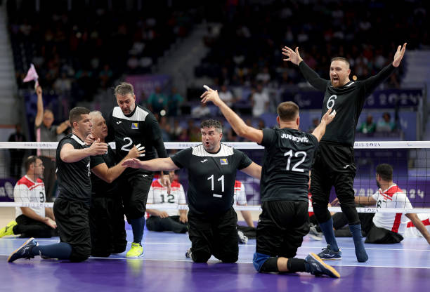 泪目收官!排球女将大结局感人瞬间回顾