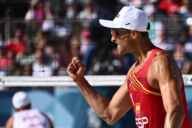 室内排球与沙滩排球赛程对比