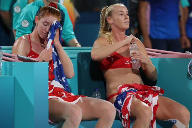 排球比赛场地面积是否符合国际标准？