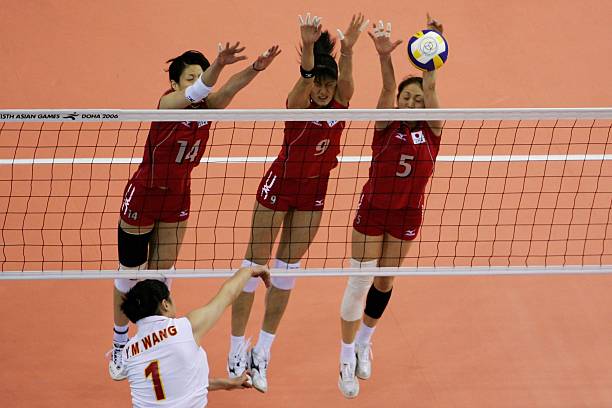 零基础也能学会!排球上手传球与垫球入门视频指南