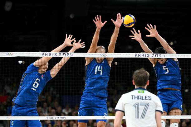 水上排球:夏季最受欢迎的水上团队运动