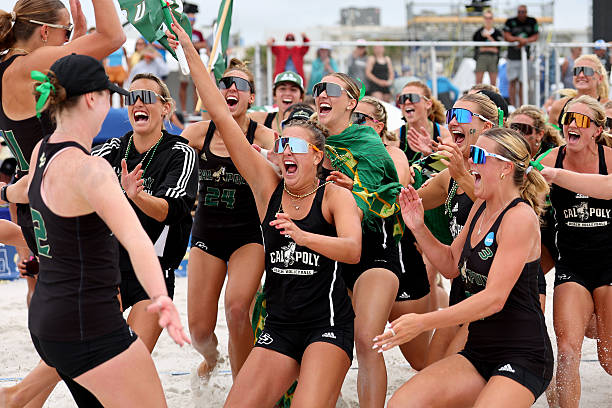 排球比赛站位图解:中学生常用战术与位置配合