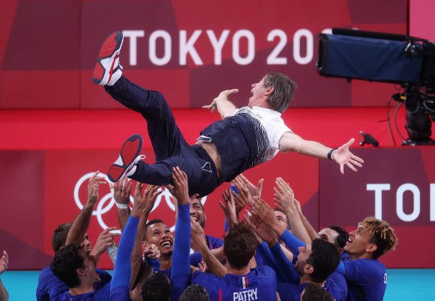 冯坤婚礼独家专访:分享爱情故事与婚后计划