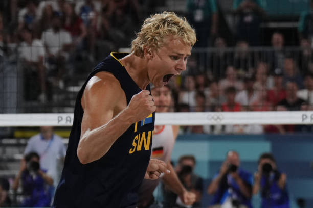 赛场直击:龚翔宇今日比赛表现亮眼,独得20分助队取胜